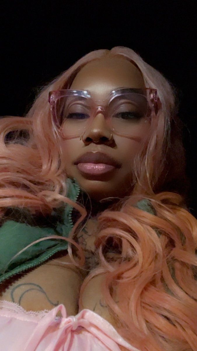 _abSTACKS's tweet image. i’m back outside, i’m in they face again…