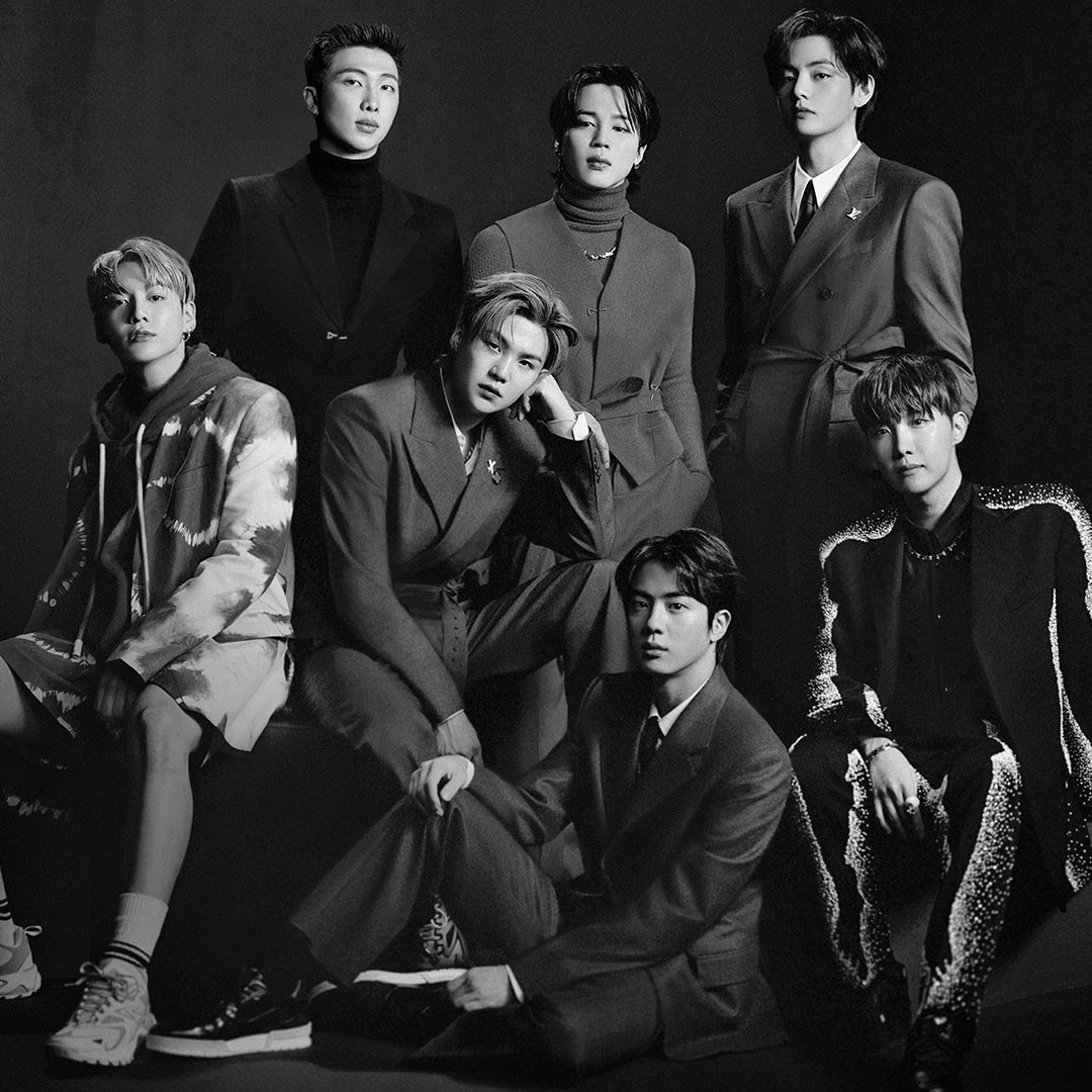 dbcjean's tweet photo. Forever Always💜💜 
#BTS #BTSFOREVER #BTSARMY #Ot7 https://t.co/zS1rVpK41P