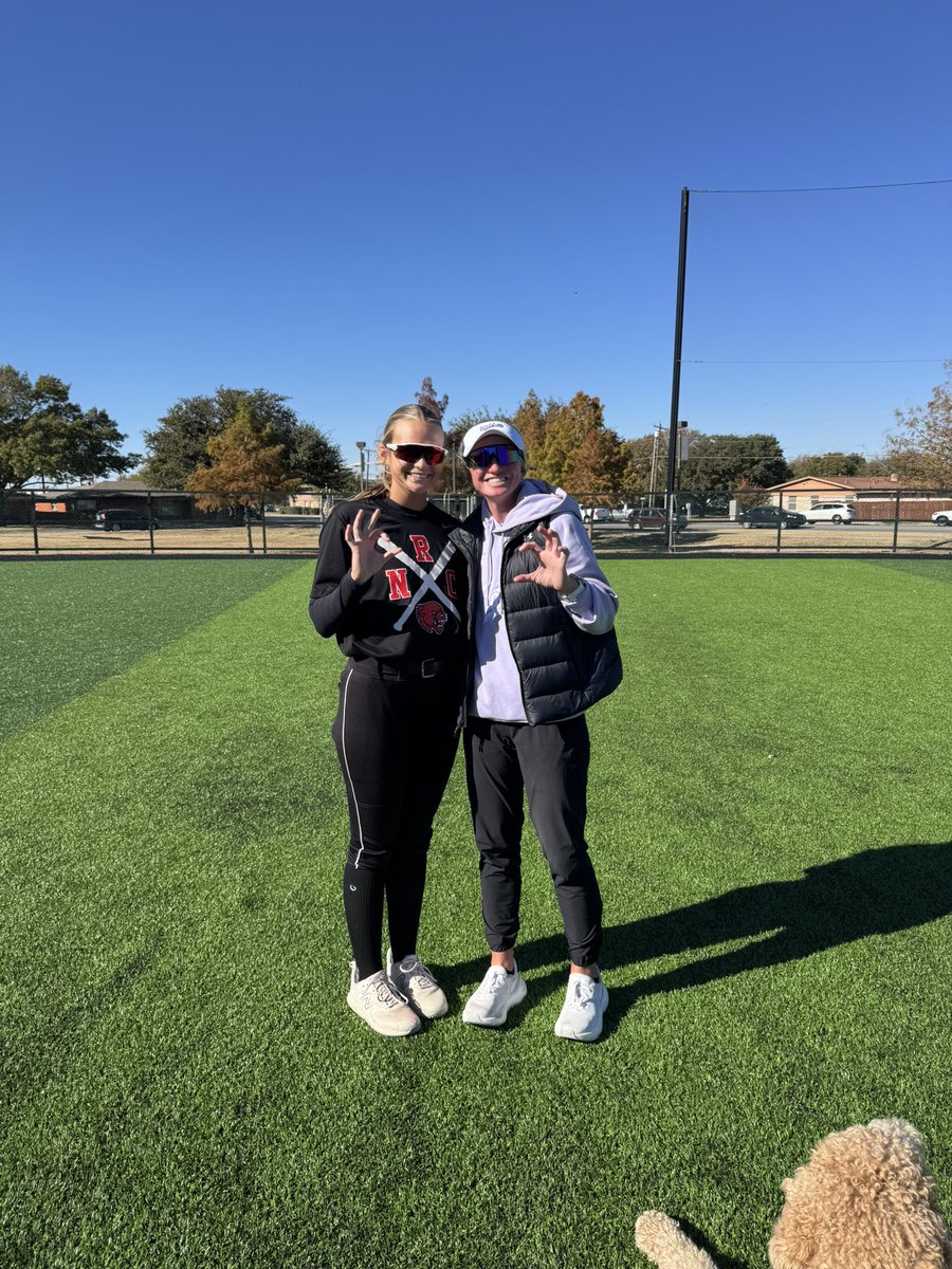 aspyn_harder's tweet image. had the best time at ACU today! thank you coaches @coachkoons @cam_hutcherson @KenedyHines !! 
hope to see yall soon!! 
@NRC_Softball