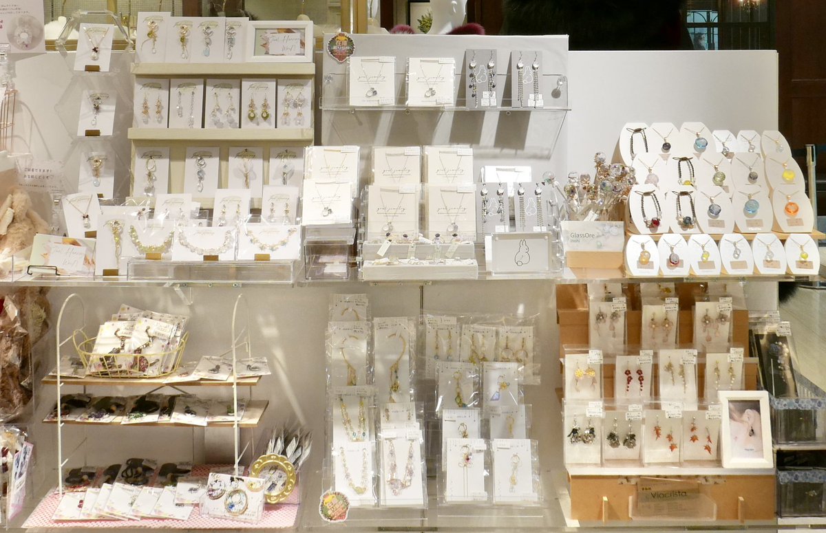 🎁冬のCM 3日目🎁
　　
池袋PARCO本館 B1F　　　
✨❄️✨#CARAMEL_MUSEUM✨❄️✨

連日のご追納やご追納予定と多くの新たな作品が入荷しております♡
その時々に新たな出会いがあるのもCMの魅力🎪🎄

本日から[12-20]時にてウェブ販売もご対応開始🎀🚛

ご来場、お問い合わせ心よりお待ちしております😊