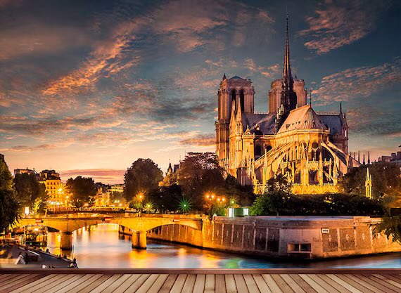 JeremyTate41's tweet image. The designers of Notre Dame in Paris knew that they would never see it completed. 

They knew that their children and grandchildren wouldn’t see it either. 

They were thinking in a multigenerational way. Let’s make this normal again.
