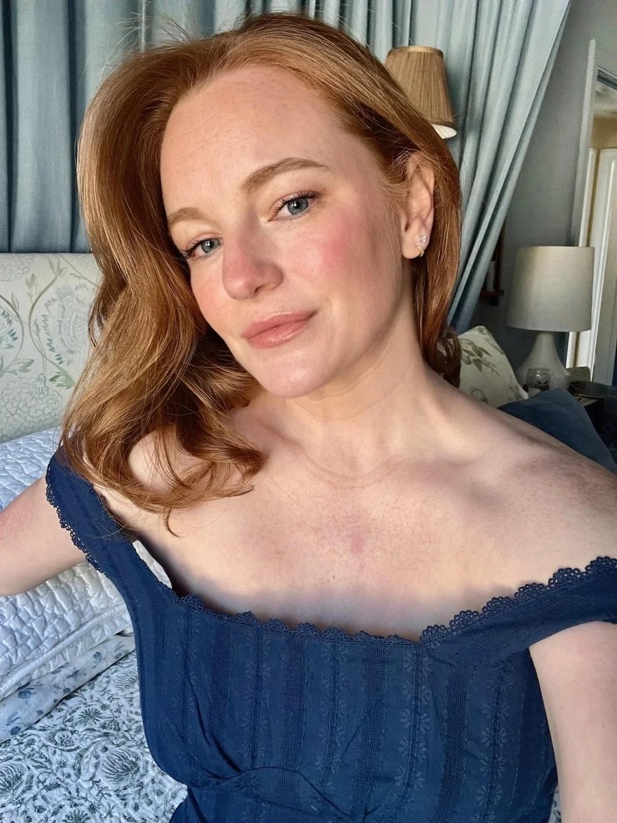 Alexia Hanna tweet media