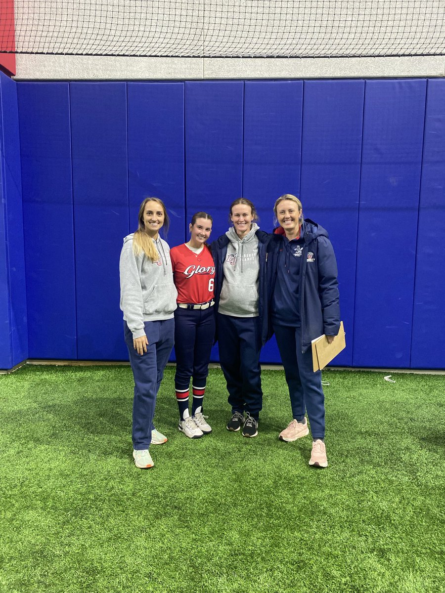 LDennison28's tweet photo. I had an amazing day @LibertySB! A big thank you to all of the coaching staff and players for the great experience!! Truly amazing facilities and can’t wait to be back again! Go Flames!!!🔥 

@CoachDot_LU @SamiFagan @coachkfagan @kickem2theKIRB https://t.co/zCCfgGogDA