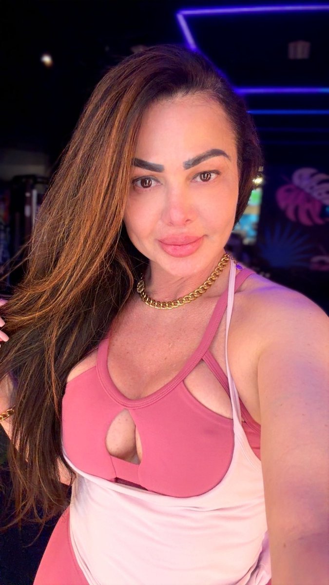 DM ME 👉 https://t.co/0Ik7y6wwWW

#onlyfans #clickthelink #JoinNow #SaturdayNight https://t.co/1jkddU9fx0