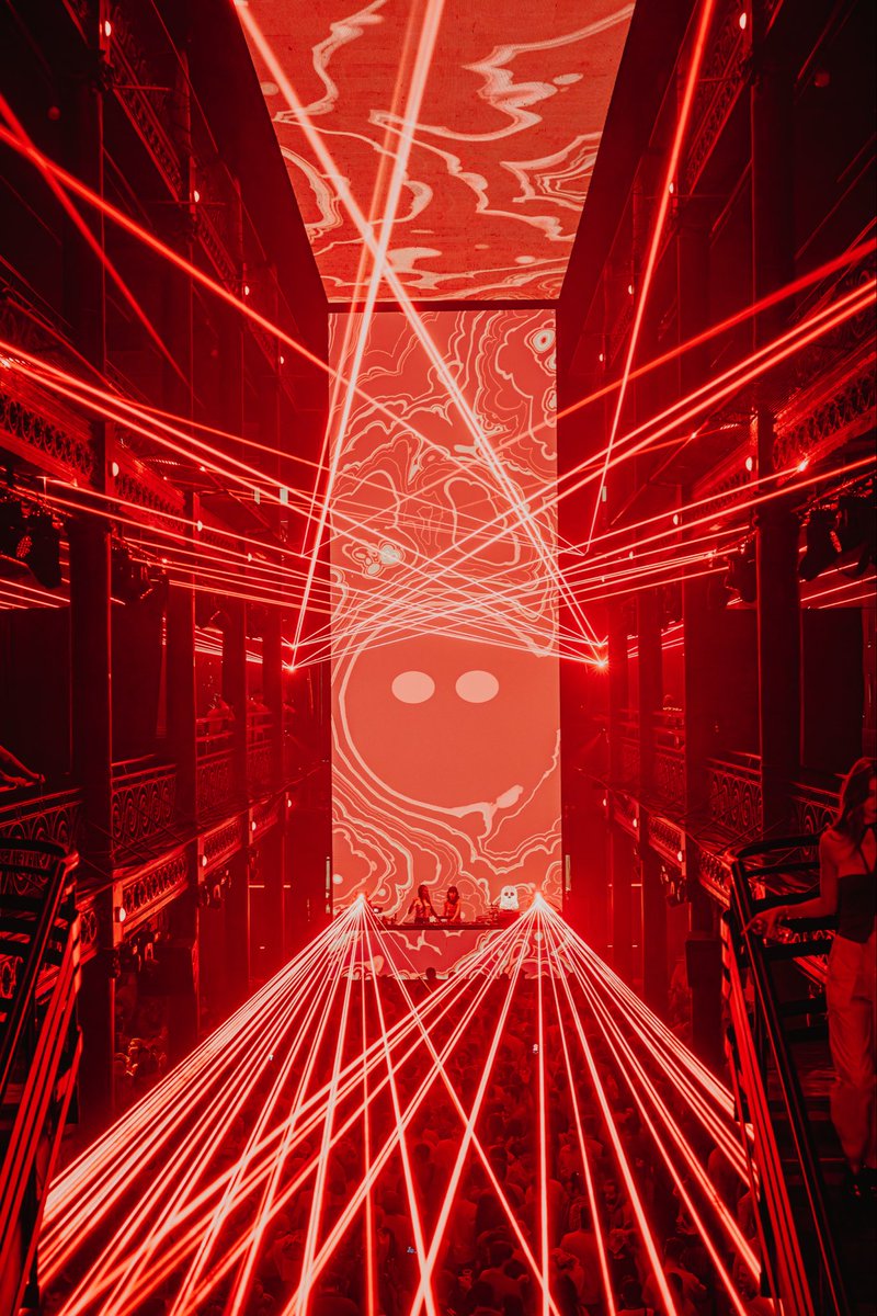 rAAVE 👻 tweet media