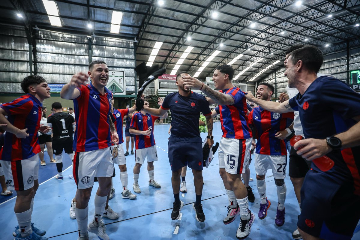 Y dale
y dale
dale San Lorenzo…💙❤️