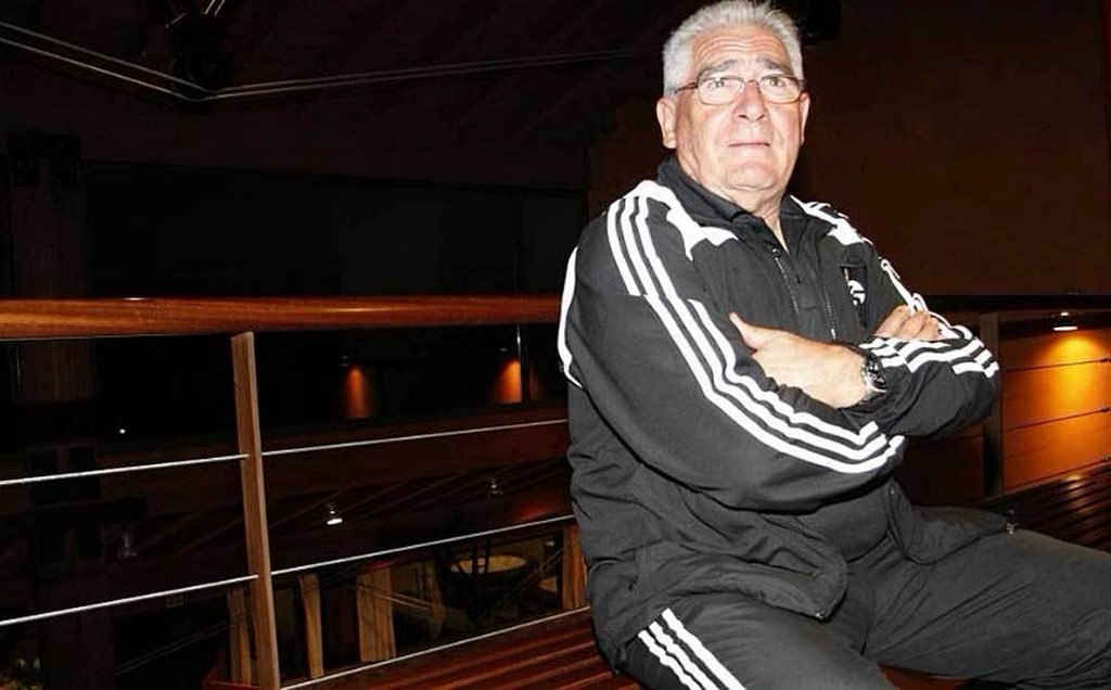 Despedimos con gran tristeza a Manolo Villanova, el que fuera entrenador de la UDS durante varias temporadas. Trasladamos nuestra más sincera condolencia y un enorme abrazo a toda su familia. D.E.P