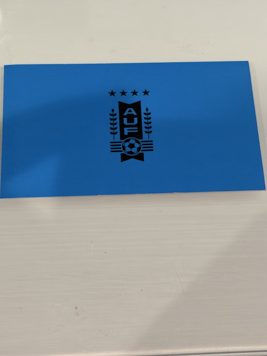 marcelmoralesg's tweet photo. @EduardoMosegui buenas tardes don Eduardo, soy un mexicano que tuvo el placer de conocerlo el mes pasado en el estadio centenario y usted me regaló su tarjeta, estaré en Miami para el partido vs Cabo verde, espero verlo por allá! https://t.co/MW7GH6RoFe