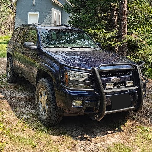 WrkshpEngineer's tweet photo. Project Spotlight: My custom Chevy Trailblazer build.
Bilstein suspension, new brakes, new tires, lighting upgrades, wiring fixes, off-road tweaks, and plenty of engineering problem-solving under the hood.
Always a work in progress and always improving.
#Engineering #Offroad https://t.co/2og3S2pb0A