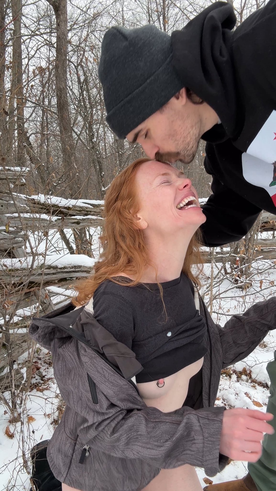 TFW he cums in your mouth and then gives you forehead kisses @fleshmechanic19 https://t.co/0uF18s1wrR