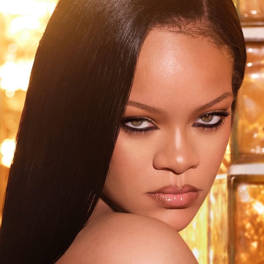 FentyStats's tweet photo. .@rihanna was the female artist with the most songs surpassing 1 million daily streams on @Spotify this Friday (9 songs). https://t.co/4vesW3Fw7Y