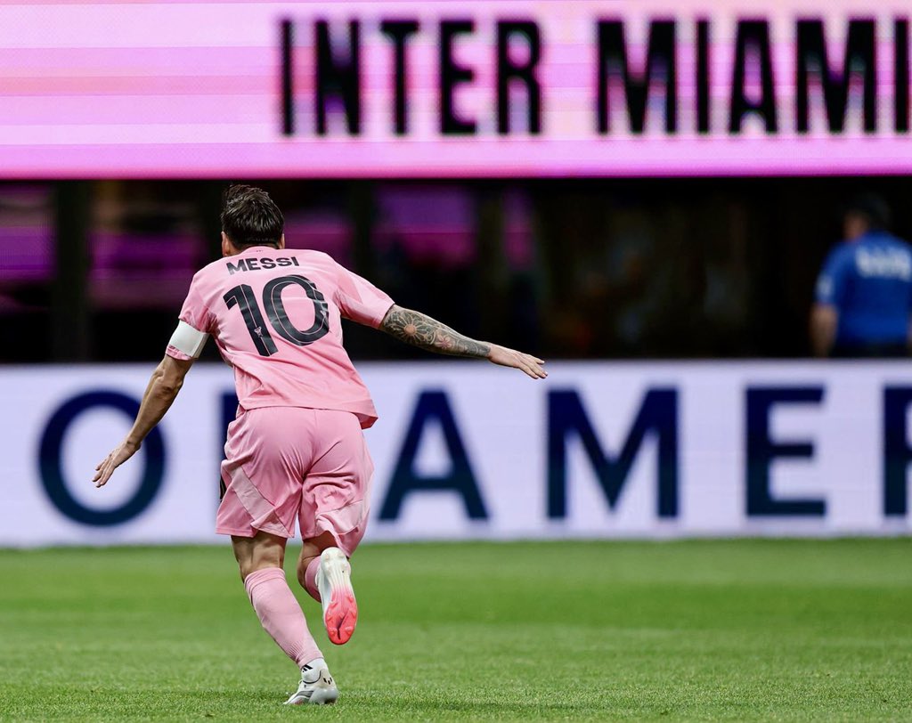 🐐 Lionel Messi has now won FOUR  TROPHIES since joining Inter Miami…

🏆 Leagues Cup 
🏆 MLS Supporters Shield 
🏆 MLS Eastern Conference Cup
🏆 MLS Cup