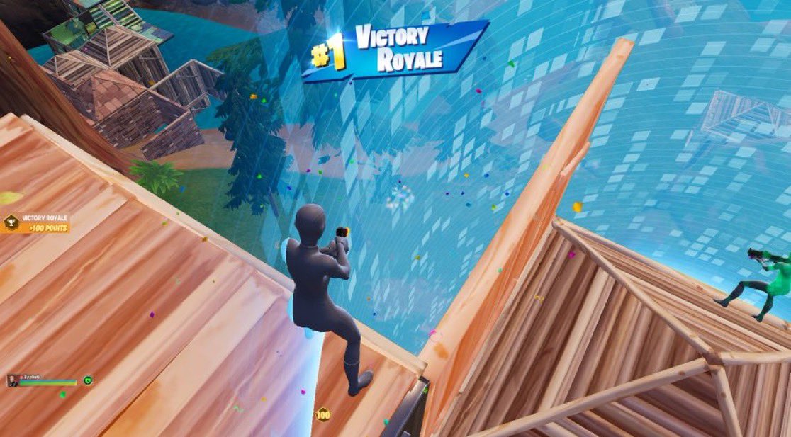 ZyyRoNFN's tweet image. +100$ w/@triixftn free