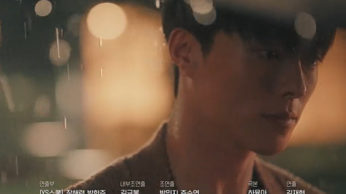 Salmantiss's tweet photo. angsty rain confession/ kiss scenes you will always be loved by me 🫠

#DynamiteKiss https://t.co/1y5fSef5bR
