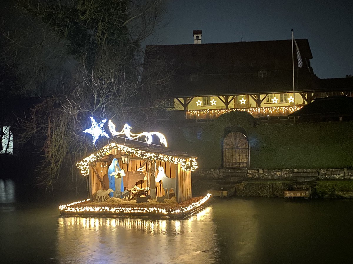 MaSCSS10's tweet image. Es gibt sie noch die schöne Vorweihnachtsstimmung zum Nikolaustag☺️🌲…