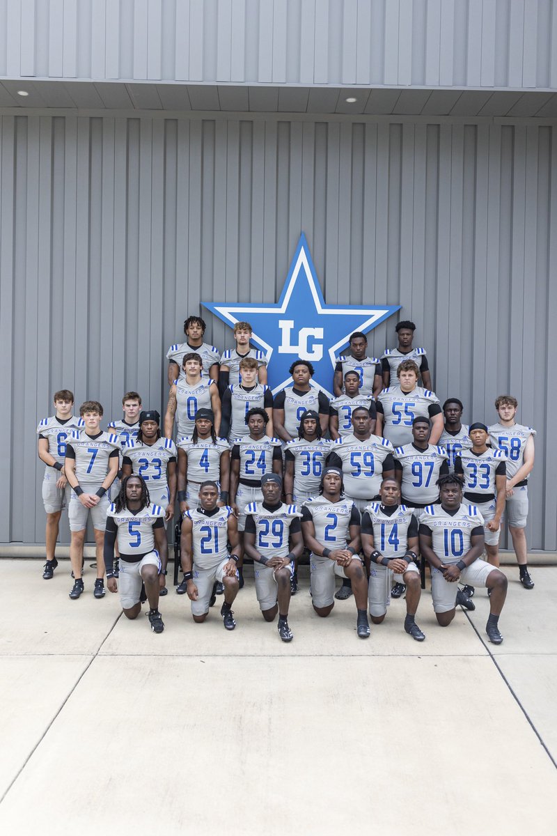 ✭LᴀGʀᴀɴɢᴇ Hɪɢʜ Fᴏᴏᴛʙᴀʟʟ✭ tweet media