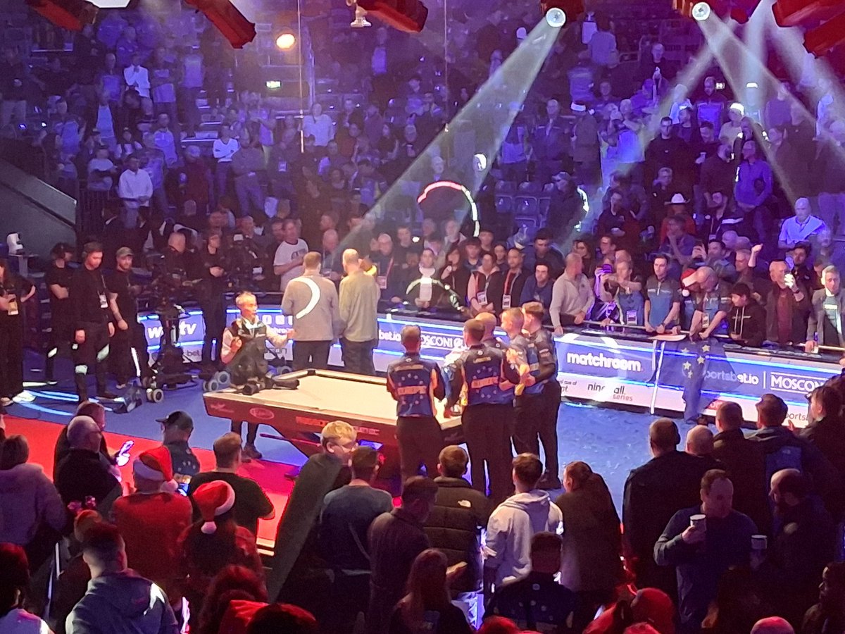 PLtheLegend's tweet image. Four Days!
14 Matches
108 racks
And the night belongs to the Champions!

Congratulations Team Europe!

#MosconiCup