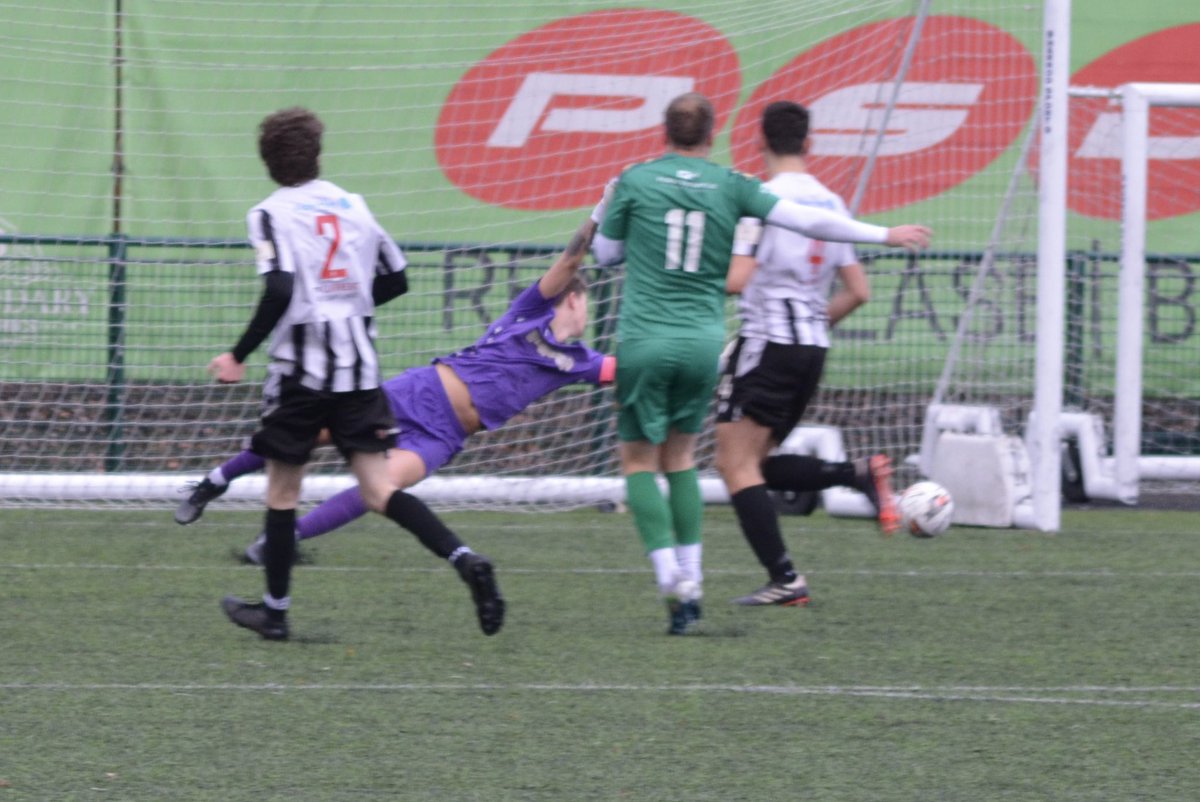 efcaaron's tweet image. Few pictures from todays J A Walton challenge cup match between @U23PilkingtonFC 2-3 @BarntonResFc ( full set on my Facebook page)