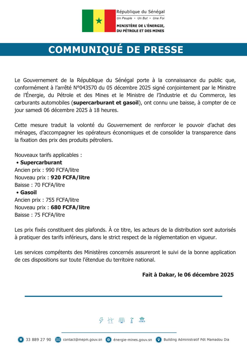 IdolesTv's tweet photo. 📷06 decembre 2025 - Dakar | Communiqué de presse relatif à la baisse des prix des hydrocarbures https://t.co/nuAY7fTQTU