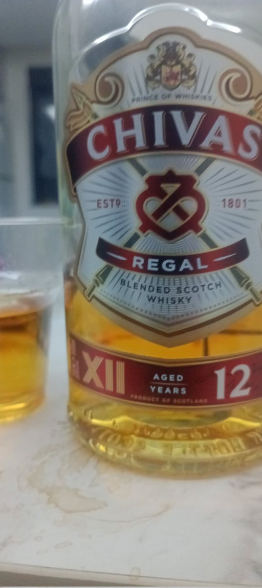 Bu masa malesef tek kişilik .