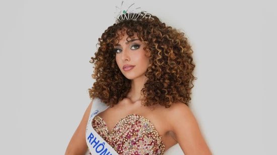 RebeuSylvain's tweet photo. Miss Rhône Alpes t’as peut-être pas gagné Miss France mais tu as gagné mon cœur #MissFrance #MissFrance2026 https://t.co/xawc4DlLtV