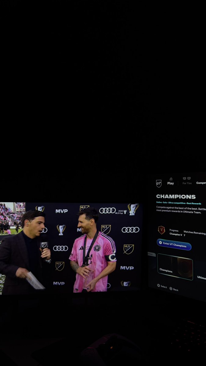 ديسمبر يا احلى ليالي العمر💙