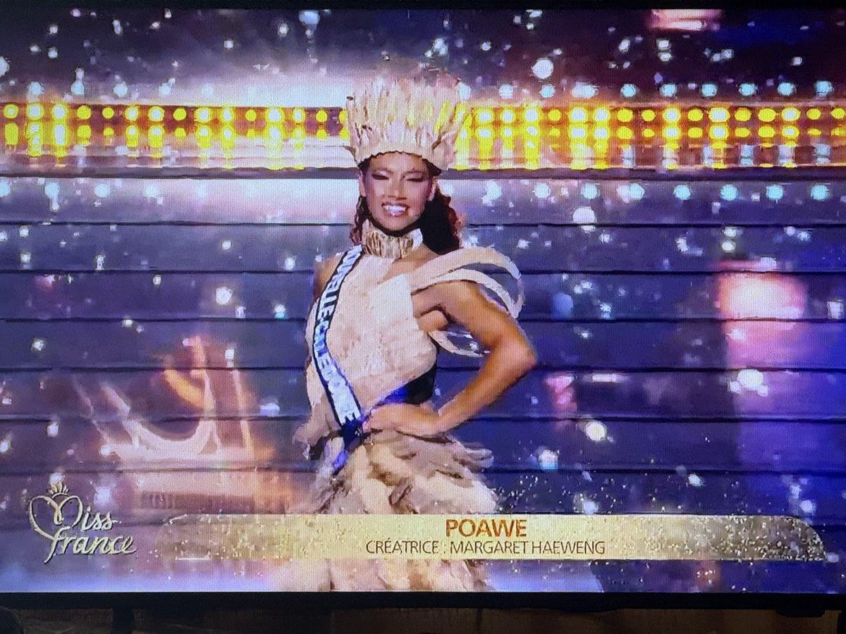 newcalg's tweet photo. Désolé mais cette année il faut nous donner la couronne. On a besoin d’une miss dynamique, positive, bienveillante, naturelle, sincère et vivante avec une vraie lumière intérieure qui ne fait pas que dans la figuration ou dans le pathos.
#missNouvelleCaledonie #missfrance https://t.co/nZopAEt0U1
