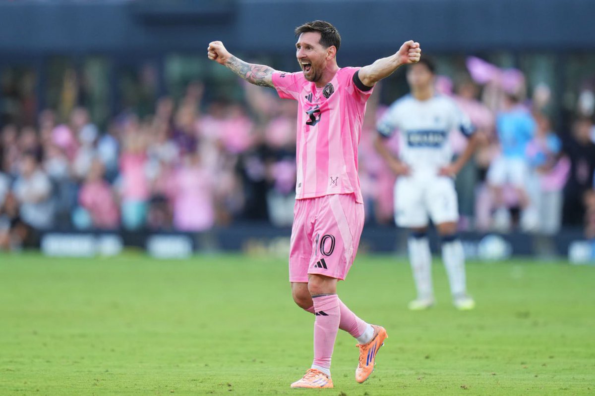 AliHersh30's tweet photo. Led by Messi, Inter Miami made history and won the MLS Cup.🐐🏆
#Messi #InterMiamiCF #Goat #MLSCupPlayoffs https://t.co/eu9BKDBS2v