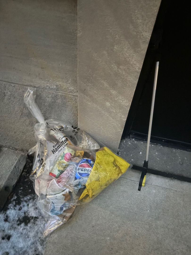 Business &amp; property owners — this one’s for you.
Just a quick sweep or walk around your storefront helps keep Hamilton shining. ✨
This whole bag was collected in 5 minutes. Small effort, big impact.
Let’s keep Hamilton clean, together. ❤️🖤
#KeepHamiltonClean #HammerStreetClean