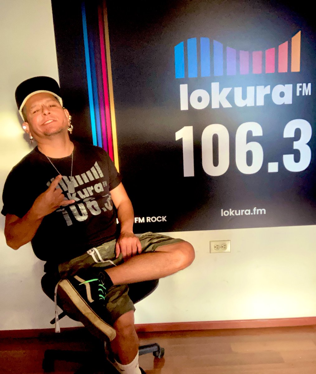 Hoy tocó madrugar 🌅😴 porque Maratón Lupe-Reyes de #LokuraFM !!