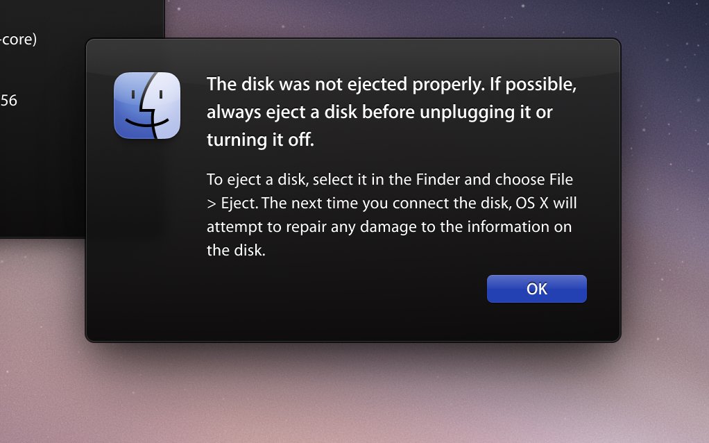 † lucia scarlet 🩸 tweet media