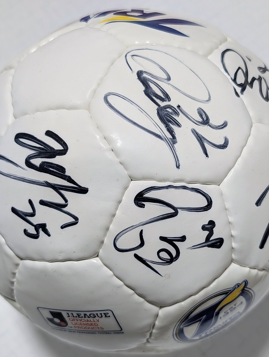 懐かしのサイン 誰の？ #大分トリニータ #サイン #サインボール