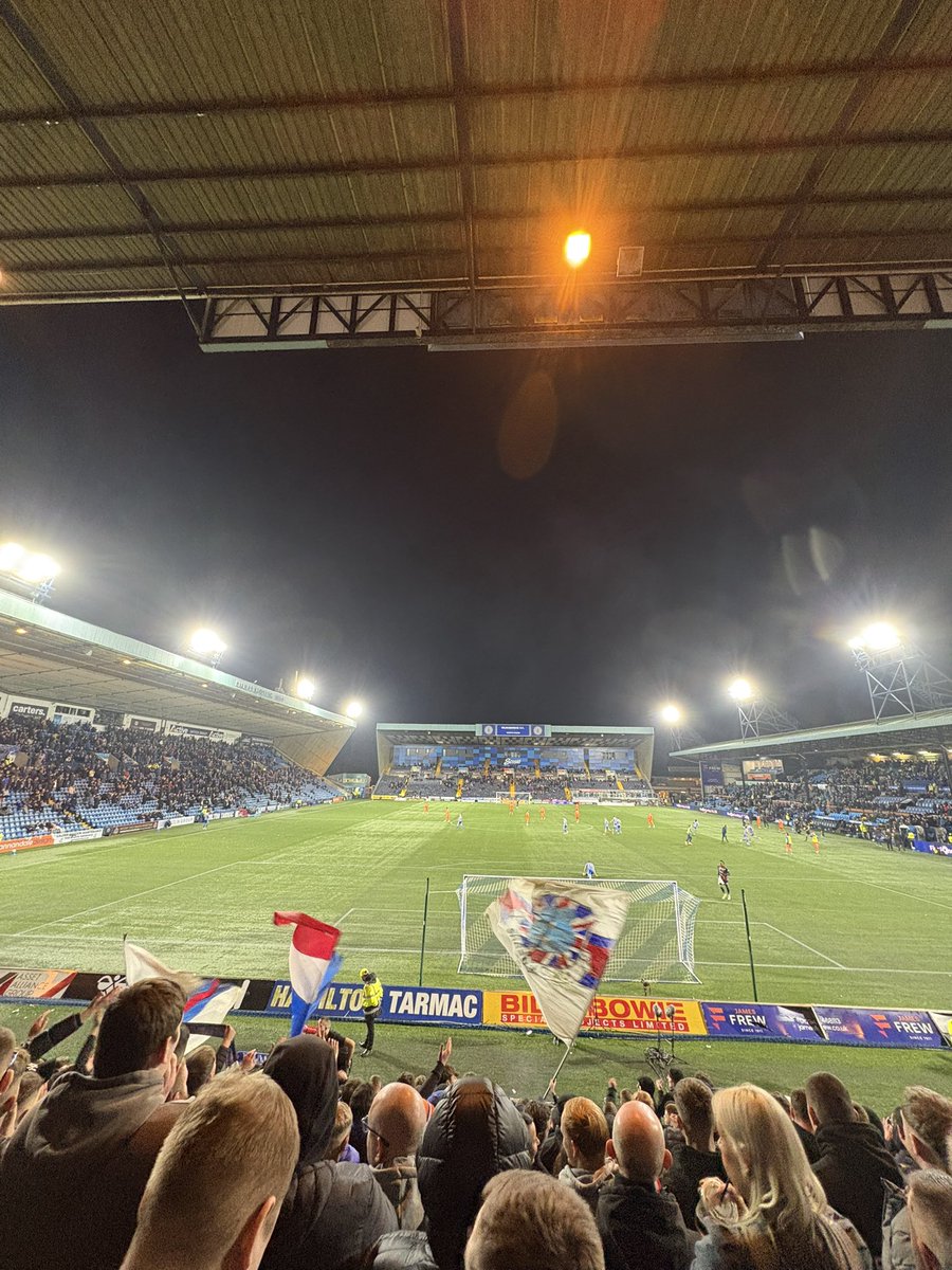 Logan 🇬🇧 tweet media