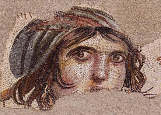 “Türkiye’nin müzelerinde kayıp eserler:

Zeugma Müzesi’nde 9 milyon değerinde on eser kayıp,
Mimar Sinan Üniversitesi’nde 404 eser kayıp,  
Devlet resim ve heykel Müzesi’nde 250 milyon dolarlık 302 tablo kayıp, 
Batman Müzesi’nde on milyonluk TL altın sikkeler kayıp
Adana ve