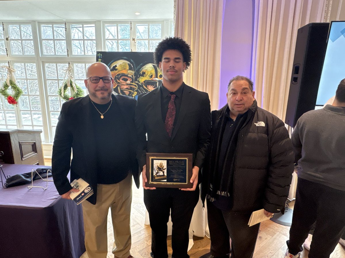 coachmo76's tweet photo. Honored to be present at the @BillFralicAward award ceremony today.  Best of luck to all the recipients moving forward and thank you to the committee and the Fralic Family.  #I79  So proud of our guys @JaydenShaffer3 winner on and off the field. https://t.co/xbeyt8FuuL