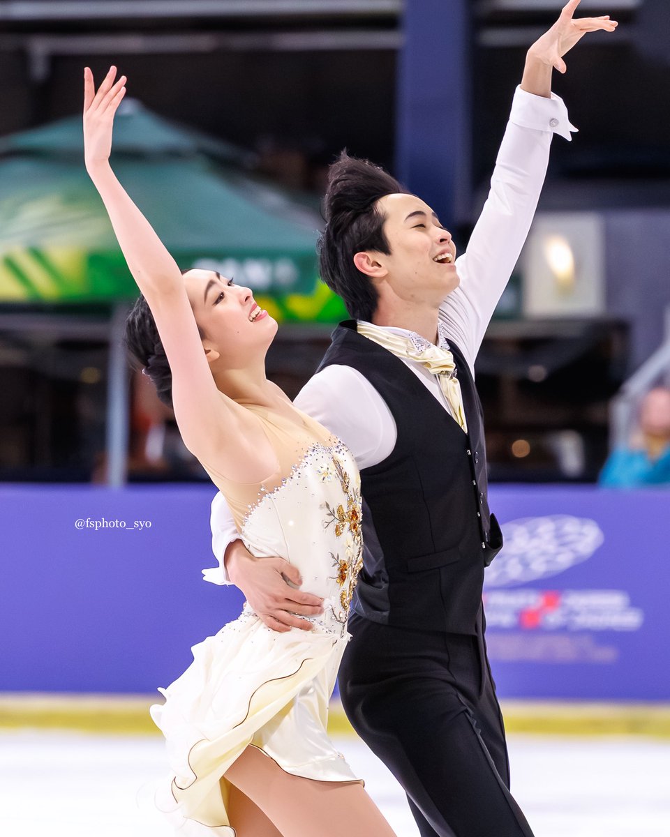 いくこうのゴールデンスピンFDの写真をInstagramに投稿しました！

instagram.com/p/DR8EN0hCPr8/… 

多幸感溢れるふたりの滑りを垣間見えたら嬉しいです☺️