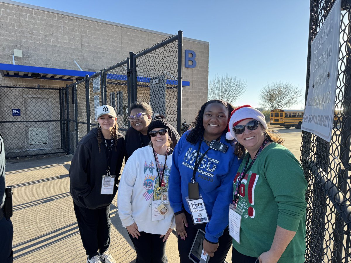 Frogman87's tweet image. Thank you to our MISD staff, Booster Clubs, SROs, and MFD for working a HUGE playoff game in our MISD stadium today. It takes an army of people behind the scenes to host a playoff game.  Thank you for giving up your Saturday!!! #MISDProud #InspiringExcellence