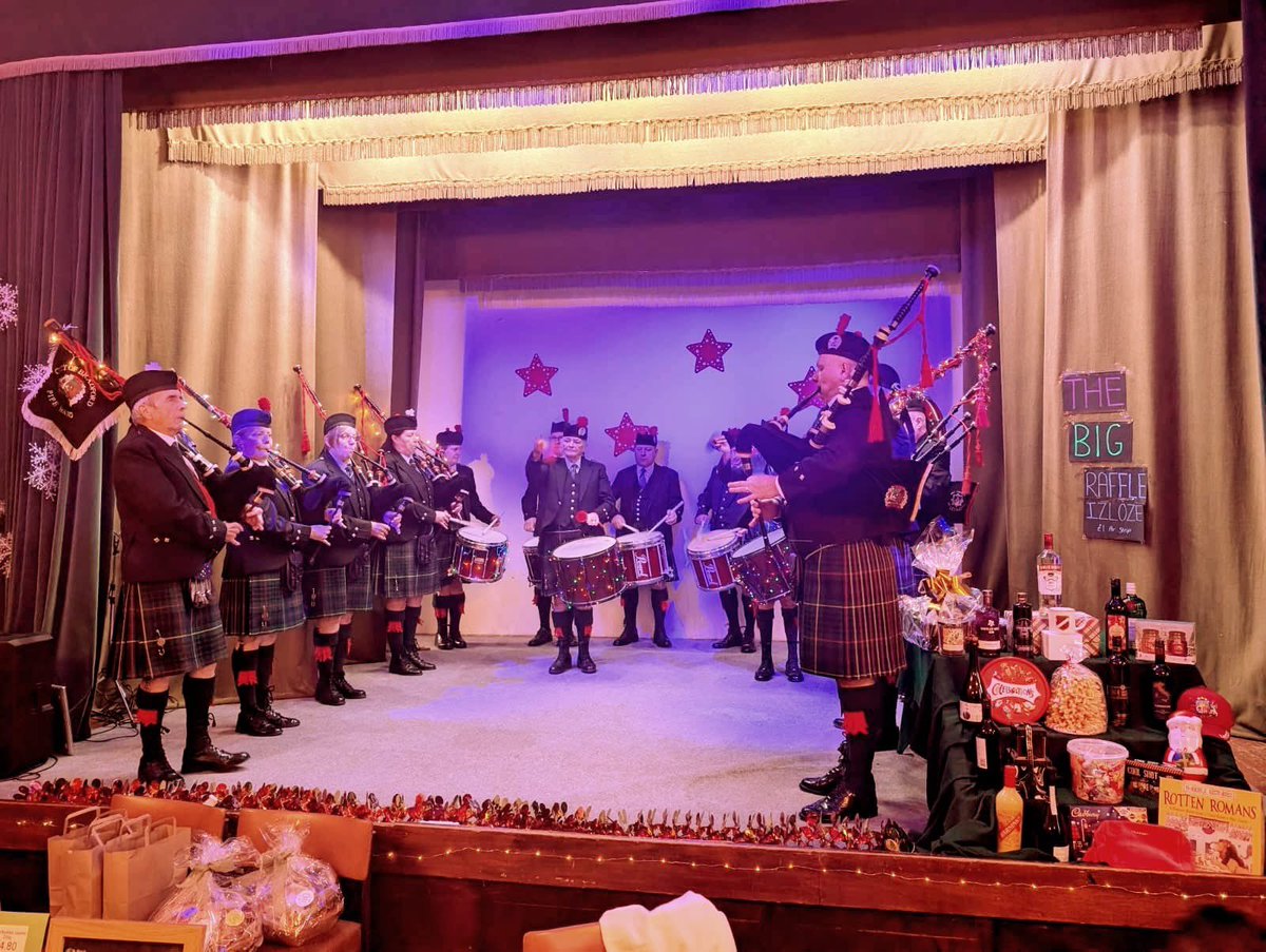 City of Bradford Pipe Band tweet media