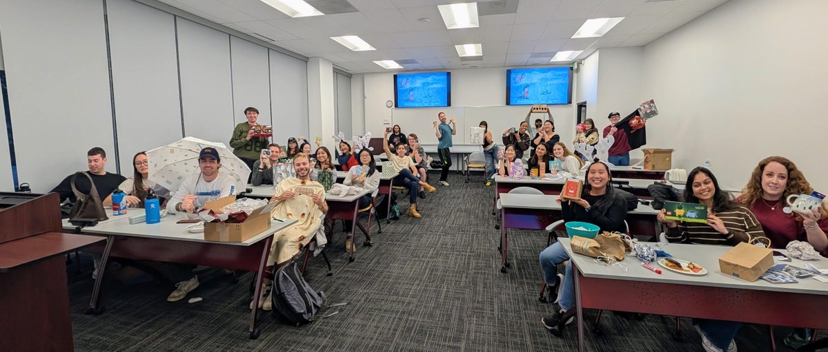 meimprogram's tweet image. MEIM'26s hosted White Elephant Gift Exchange day!