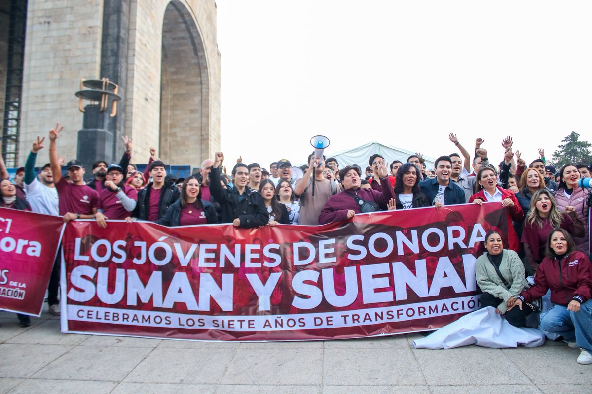 Las juventudes de #Sonora estamos presentes y en movimiento.

Hoy salimos con convicción y organización de una generación que quiere seguir construyendo un país más justo. Seguimos aportando, guiando y acompañando la transformación desde donde nos toca con <a href="/Claudiashein/">Claudia Sheinbaum Pardo</a>.