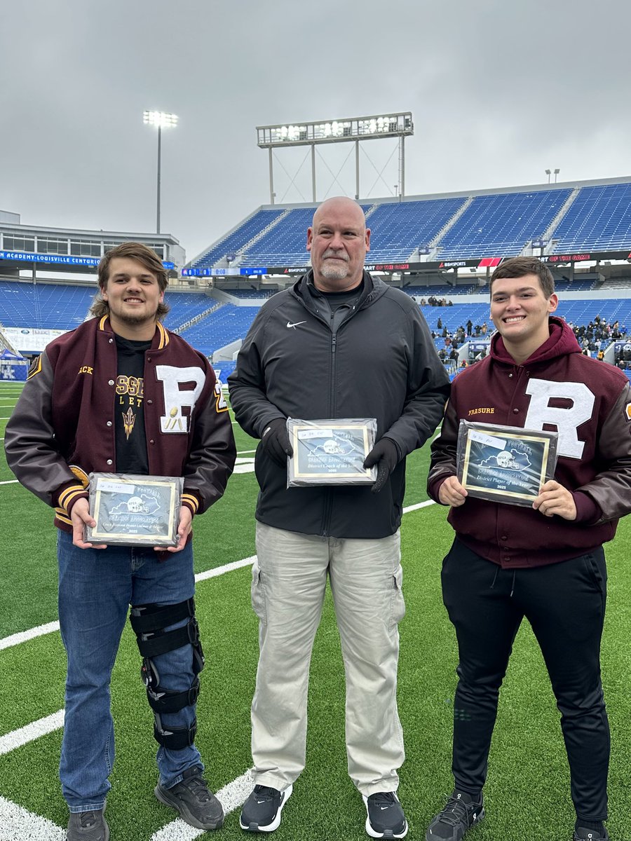 reddevilsfball's tweet image. Red Devils receiving 3A district 6 awards at 3A State Championship Game. Zack Brown Defensive Lineman of the Year, Jayden Frasure Player of Year &amp;amp; TJ Maynard Coach of the Year. @russellind @RussellHigh @Russellsports