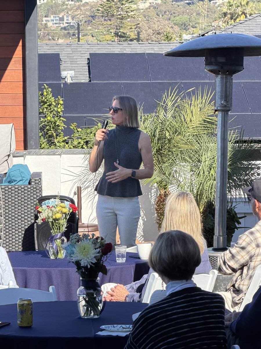 Catherine Blakespear tweet media