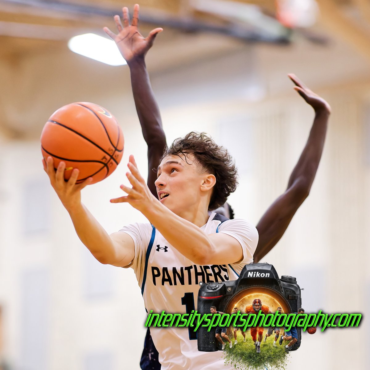 IntensityPhoto's tweet image. Olympia at Bonney Lake.
See PANTHERS photos at the VNNPhotos link below.

(do not screenshot photos, copyright enforced🚫)

vnnphotos.smugmug.com/Bonney-Lake-Pa…

#playonsportsnetwork
@wiaawa
@vnnsports
#blhsboyshoops
@heartofpanther
#bonneylakeboysbasketball