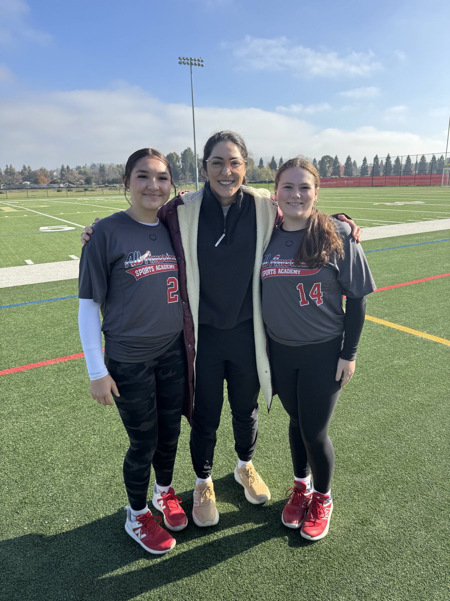 Emery Boots tweet media