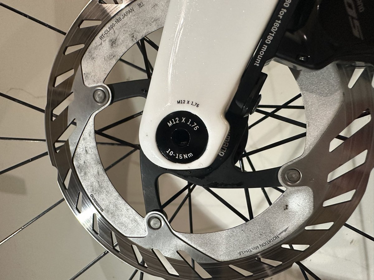 peteoxenham's tweet image. Printed torque specs next to every fastener has become standard in the bike world and it’s the greatest thing ever

Engineers in every industry should take note