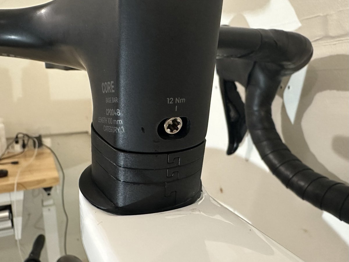 peteoxenham's tweet image. Printed torque specs next to every fastener has become standard in the bike world and it’s the greatest thing ever

Engineers in every industry should take note