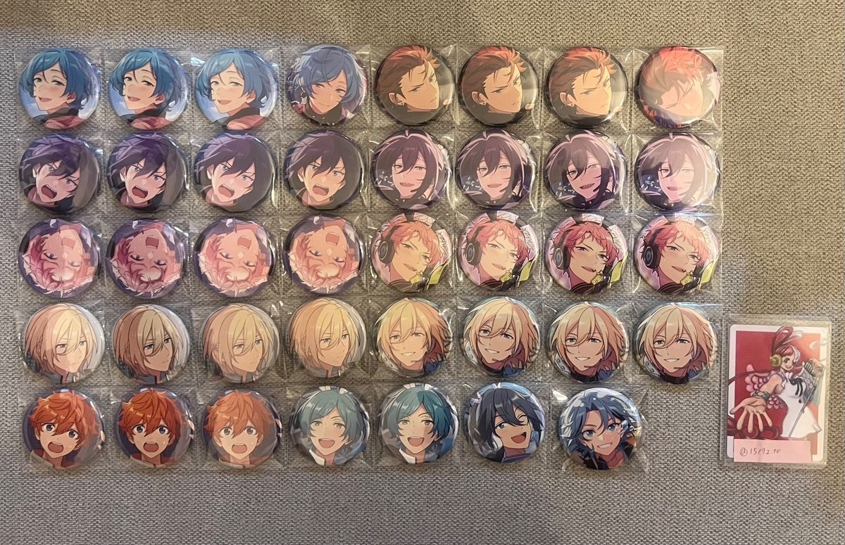 譲渡/交換】あんスタ コレクション 缶バッジ コレ缶 Aug. Casual Idol
