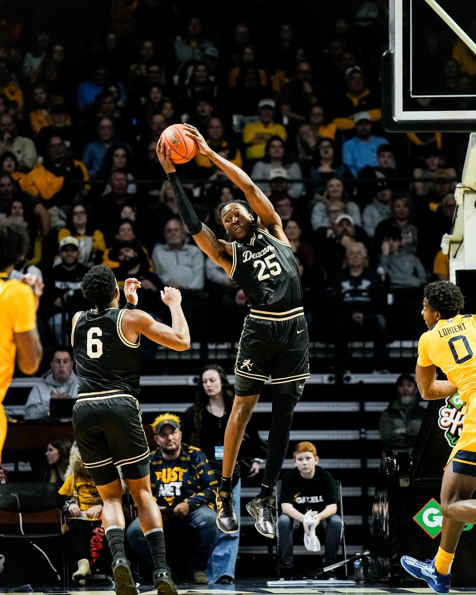Wake Forest Men's Basketball tweet media