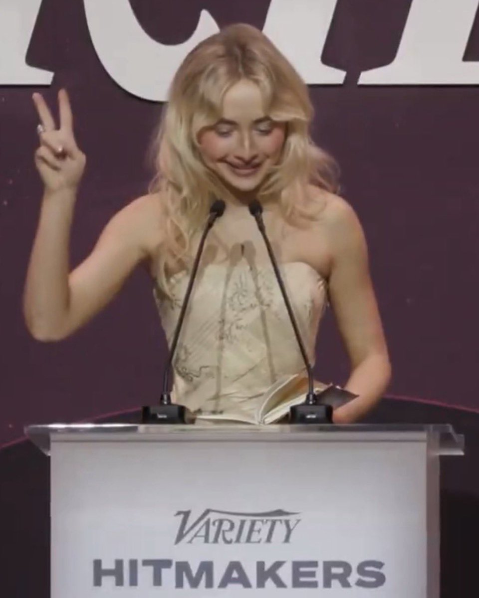 From rising star to hitmaker of the year🤍