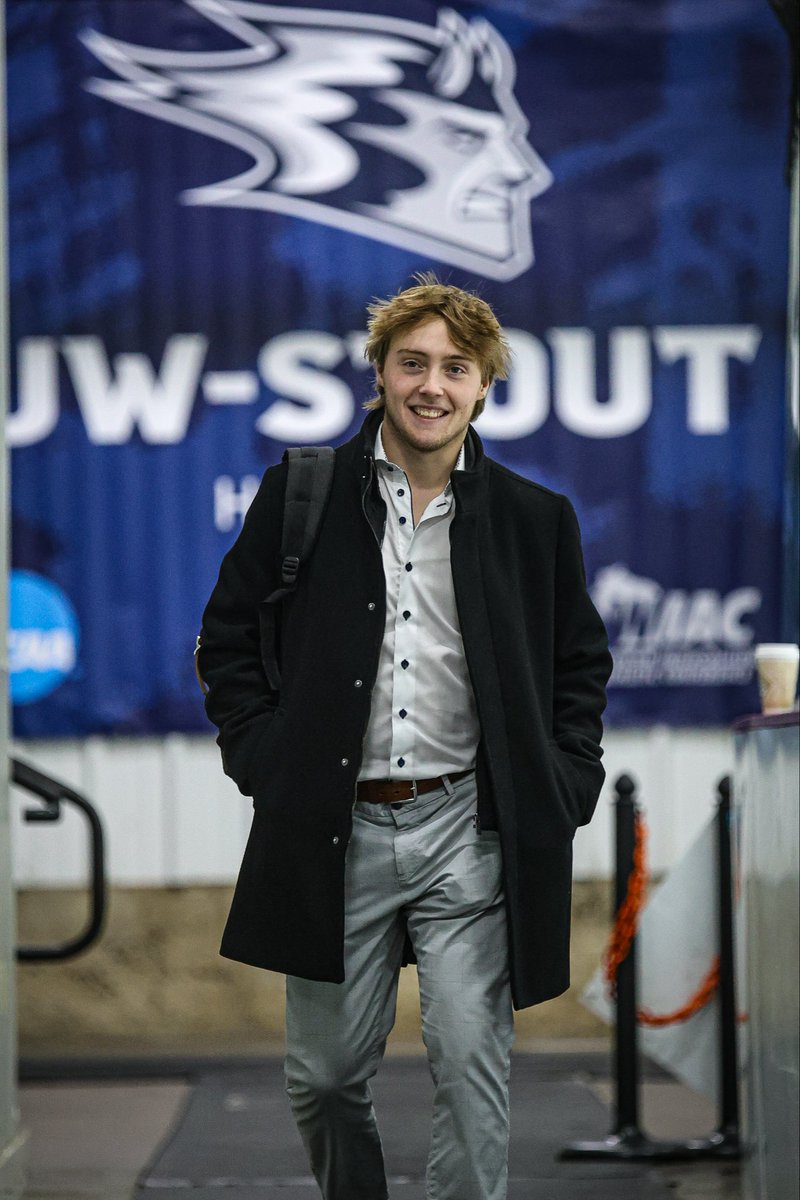 UWStoutHockey's tweet photo. Pregame Fit Check📸

📷 @RKupskyCreative https://t.co/sGK8E57dp0